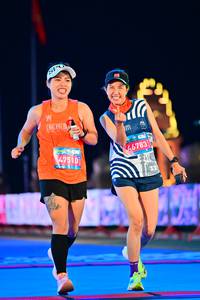 BIB: 
                            <button type="button" onclick="openModal(24461286)" class="btn btn-primary btn-sm float-right btn-popup" data-toggle="modal" data-target=".modal-high-quality">
                        <i class="fas fa-shopping-cart"></i> Add to Cart
                    </button>
                                            <button type="button" onclick="isThisMe(24461286, true)" class="btn btn-success btn-sm float-right btn-popup btn-isme hidden" data-toggle="tooltip" data-placement="bottom" title="นี่คือรูปของคุณใช่ไหม คลิกที่นี่เพื่อเอาเข้าอัลบั้ม">
                        <i class="fas fa-plus"></i> Add to album
                    </button>
                    <button type="button" onclick="isThisMe(24461286, false)" class="btn btn-warning btn-sm float-right btn-popup btn-isnotme hidden">
                        <i class="fas fa-ban"></i> Remove from album
                    </button>